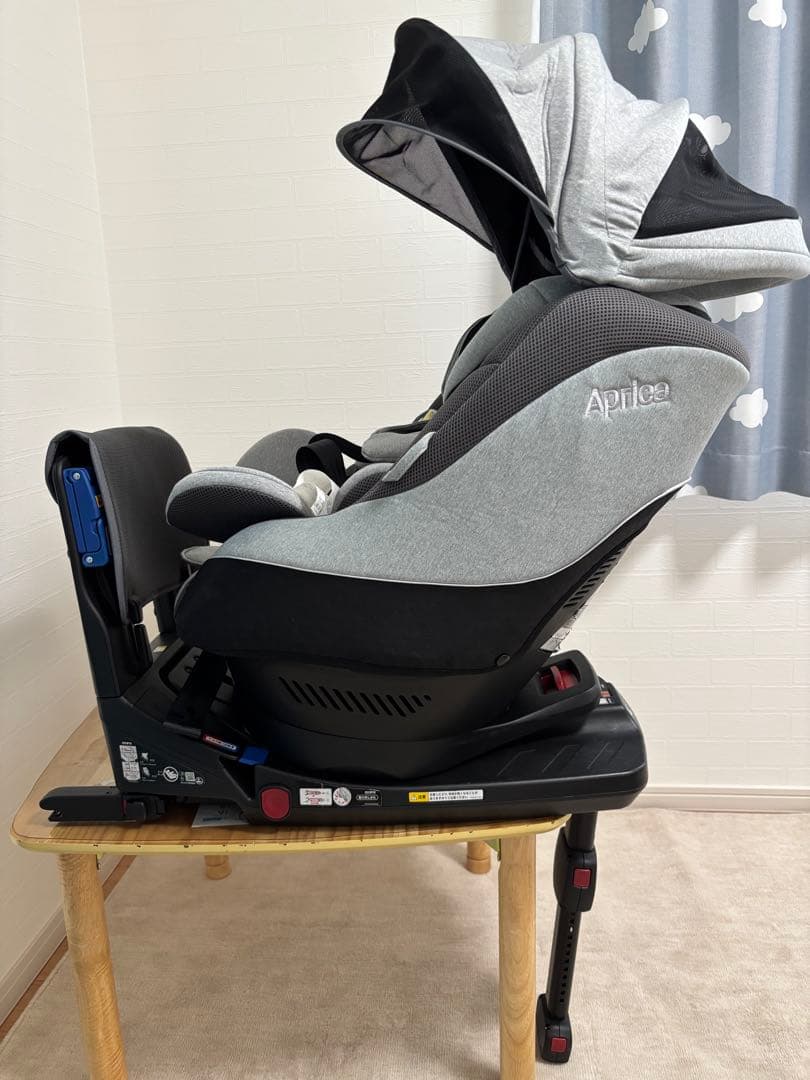【美品】Aprica アップリカ　クルリラ　チャイルドシート