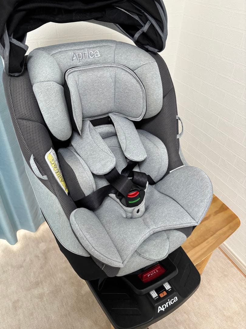 【美品】Aprica アップリカ　クルリラ　チャイルドシート