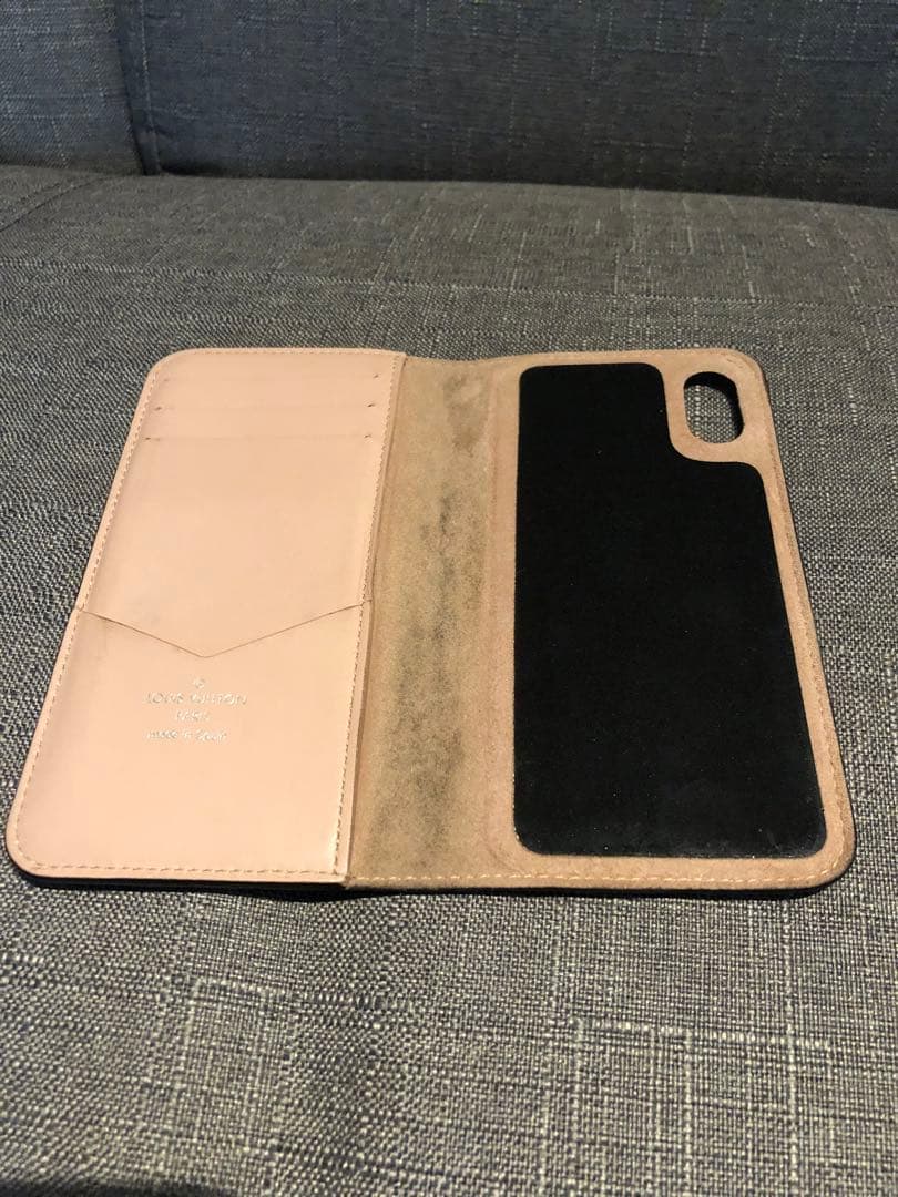 日本限定色　x xsケース　マヒナ　ヴィトンマグノリア　iPhone16e