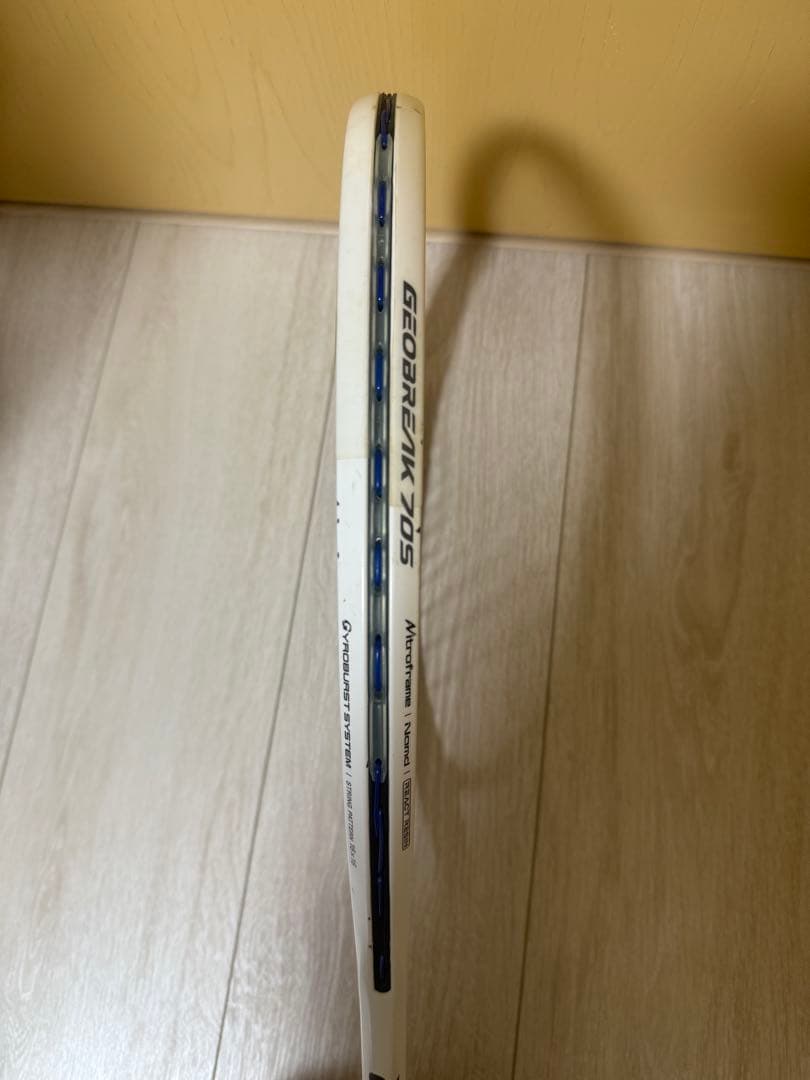 ソフトテニスラケット ジオブレイク70s 白