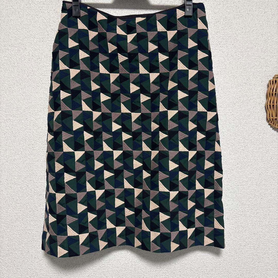 美品　ミナペルホネン スカート