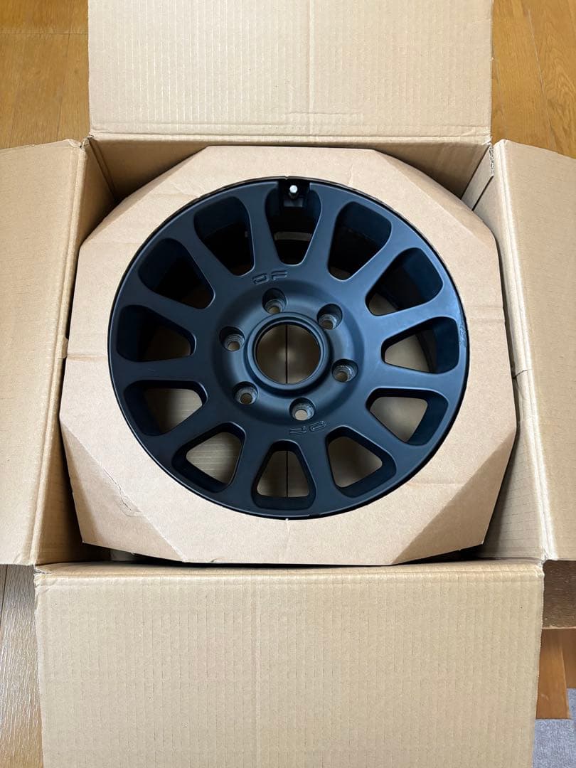 17インチ アルミホイール 6穴139.7 | デルタフォース オーバル1本のみ