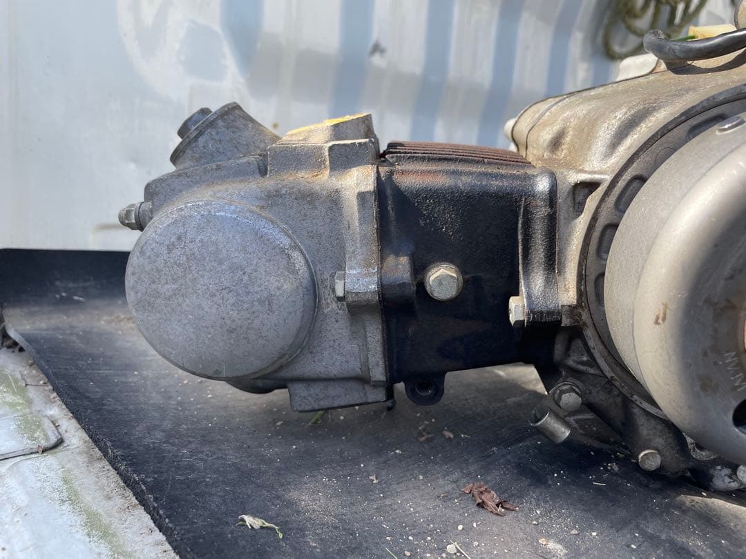 ホンダ　シャリー　エンジン