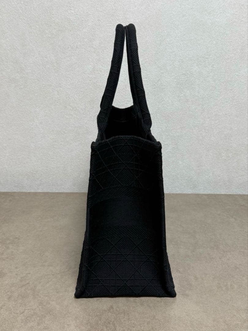 極美✨ クリスチャンディオール ブックトートミディアム DH88421ブラック