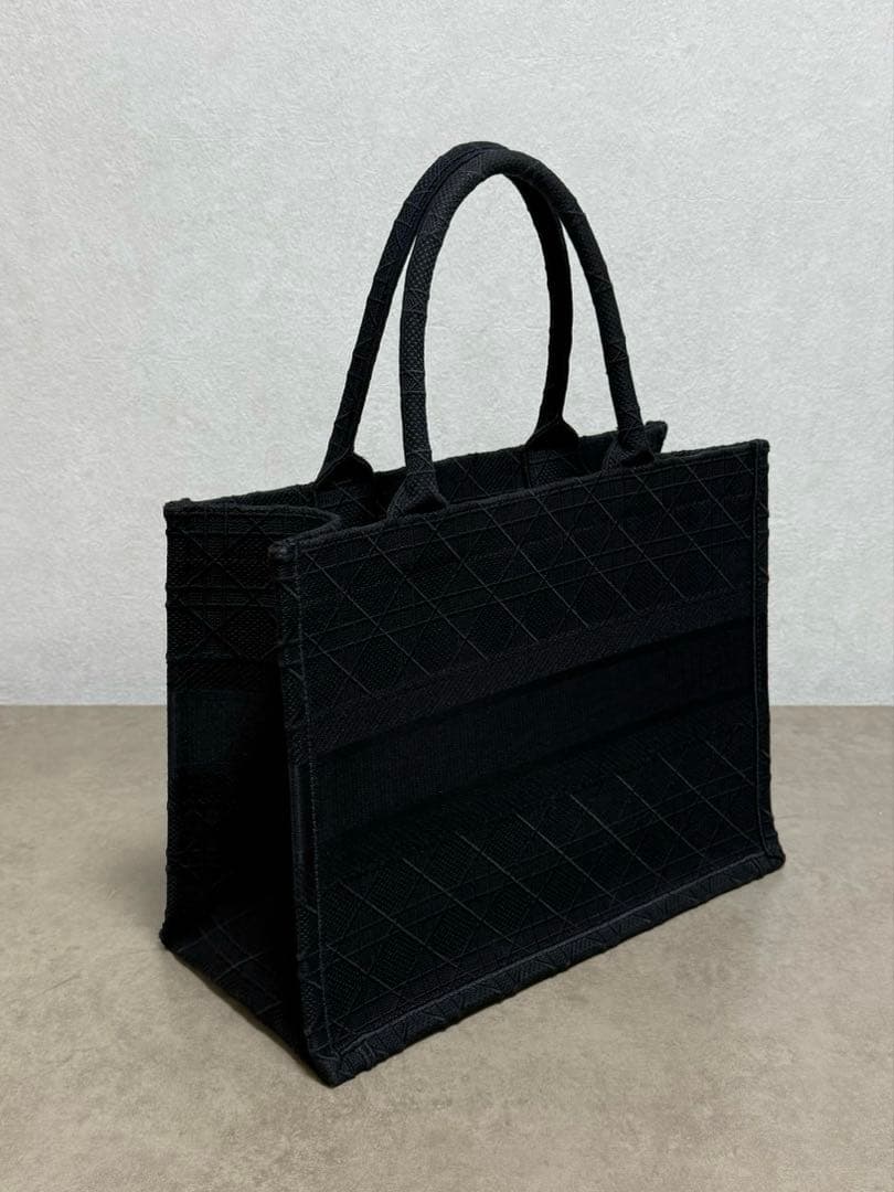 極美✨ クリスチャンディオール ブックトートミディアム DH88421ブラック