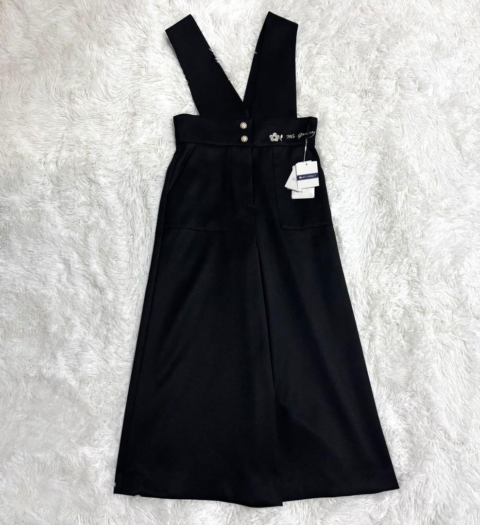 新品タグ付き　エムズグレイシー　オールインワン　サロペット　ロゴ刺繍