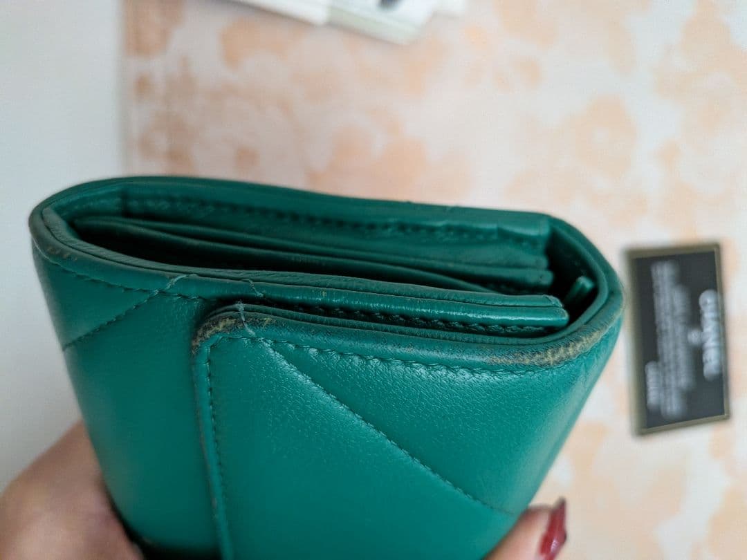 CHANEL ターコイズ 長財布