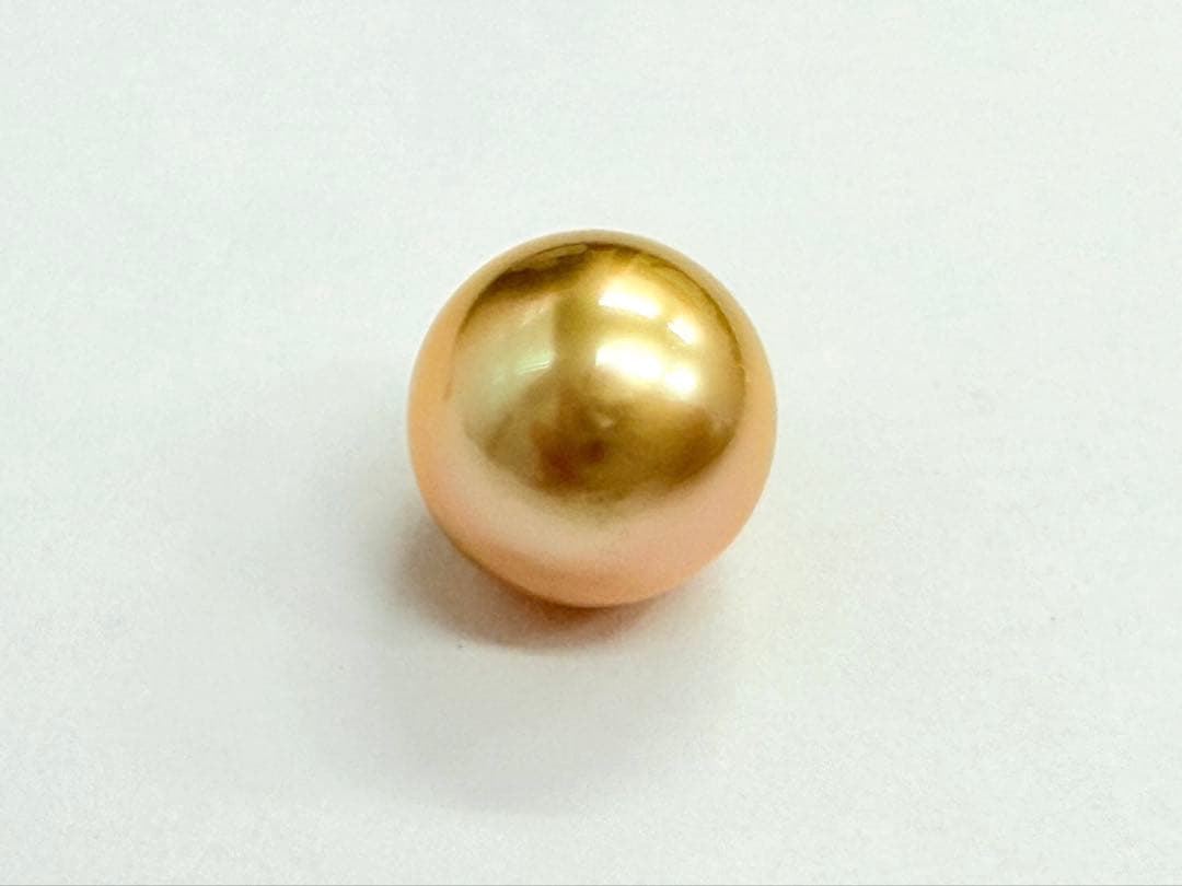 白蝶真珠ナチュラルゴールデン K18チャーム