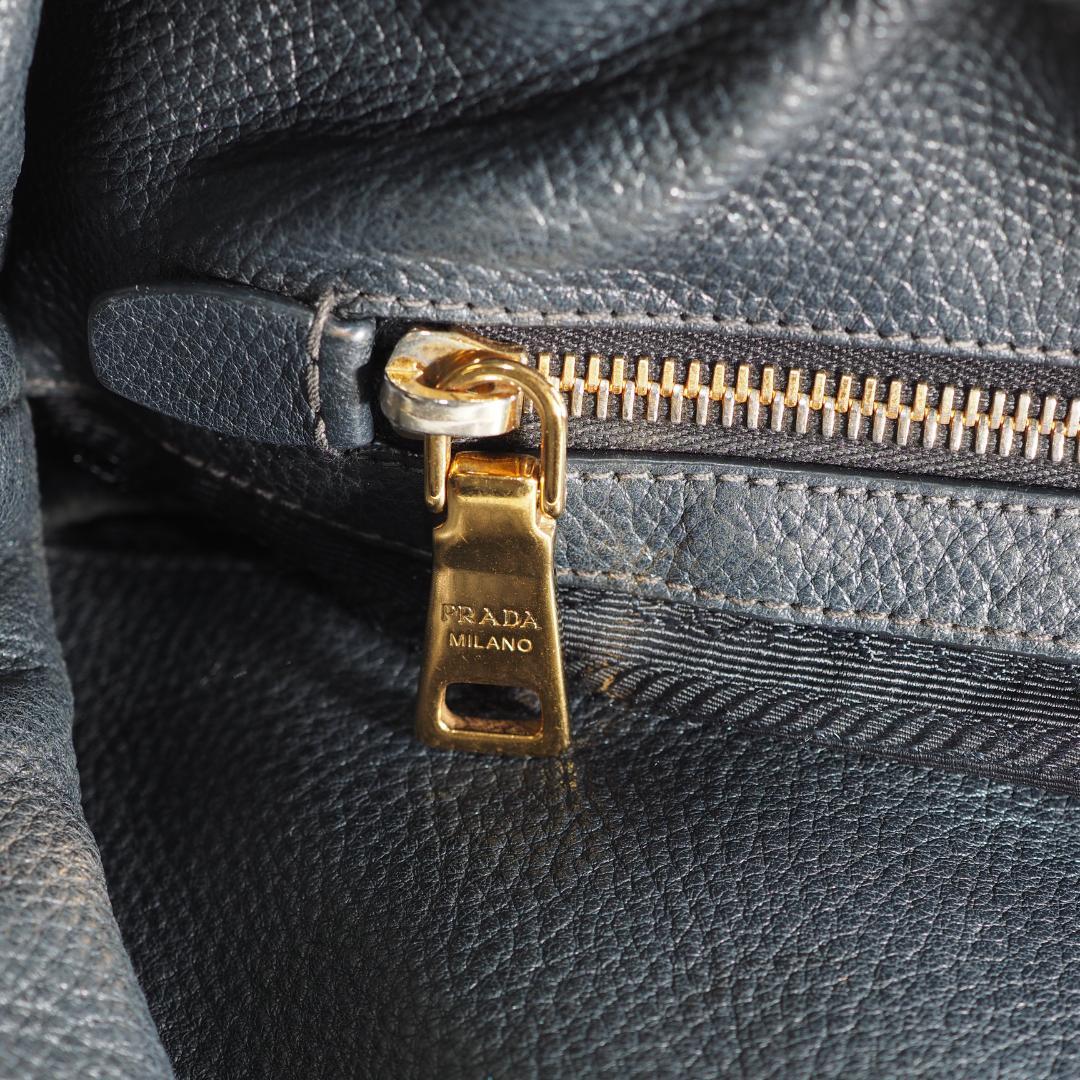 PRADA プラダ トートバッグ ヴィッテロダイノ レザー ブラック 2WAY