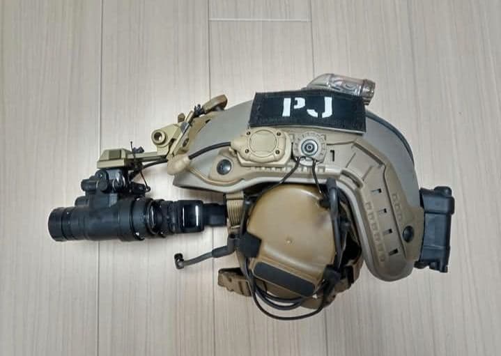 Y*i様 ナイトビジョン　レコーダー　PVS１４　bnvd 1431　定価77,