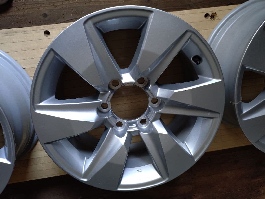 150系プラドやハイエース、ハイラックスに、装着可能