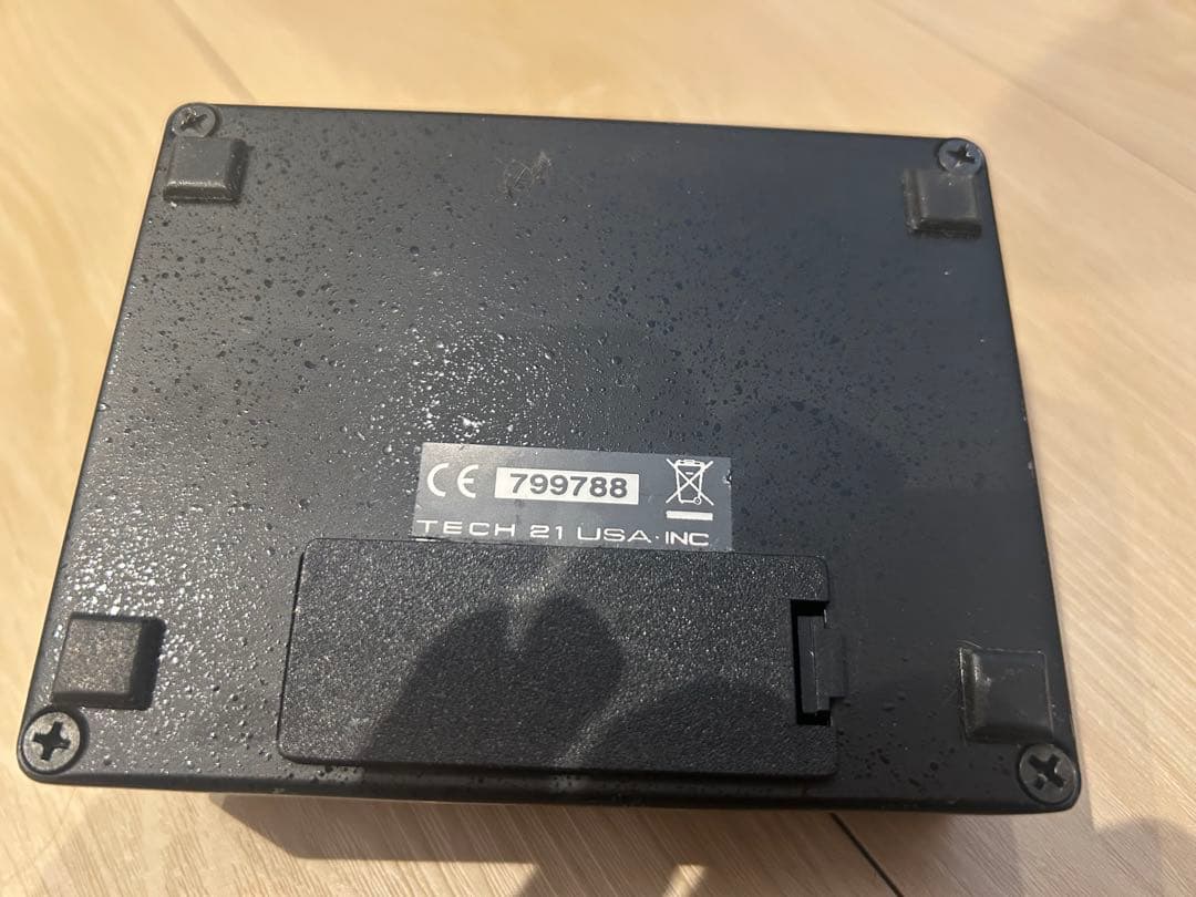 TECH21 SansAmp Bass D DI V2 箱あり動作良好