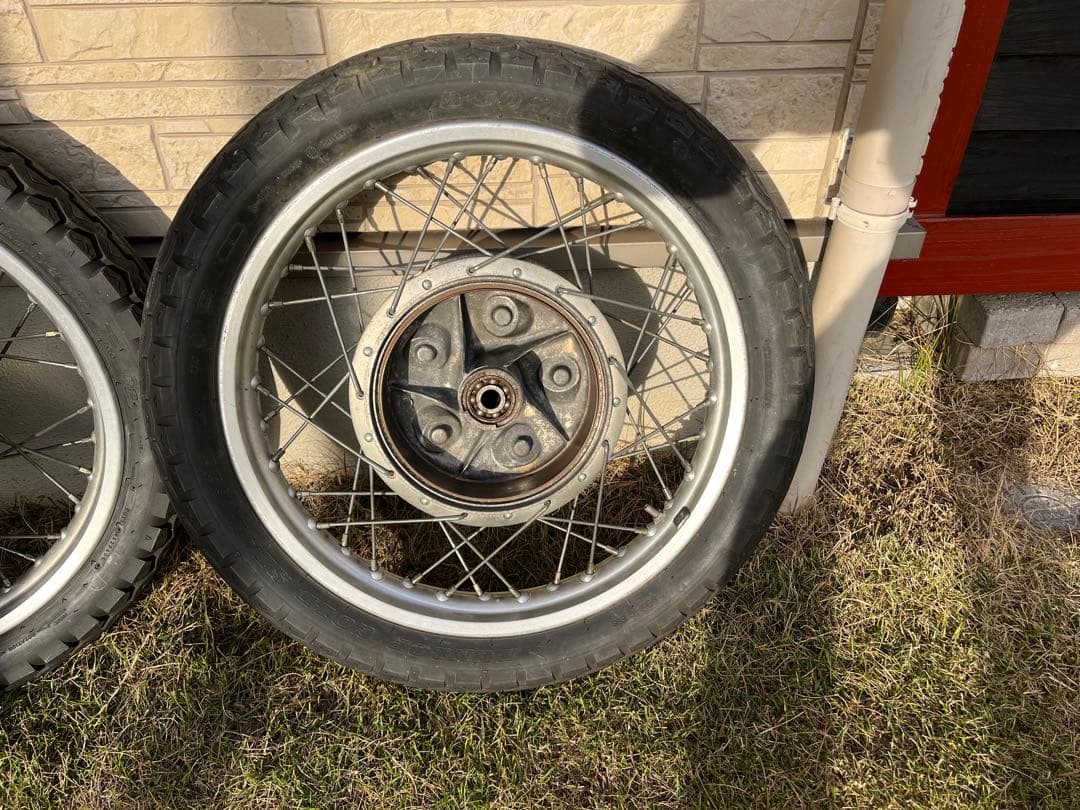 SR400 1JR 前後ホイール 2本セット