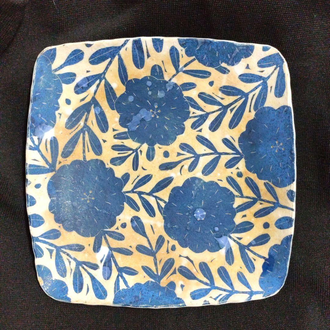 鹿児島睦さん　正方形　お皿