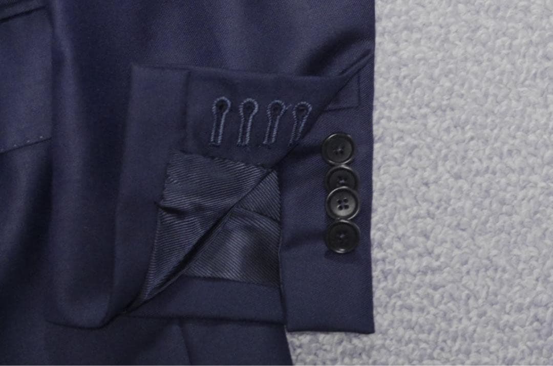 De Petrillo(デ・ペトリロ)ネイビーダブルスーツ 52