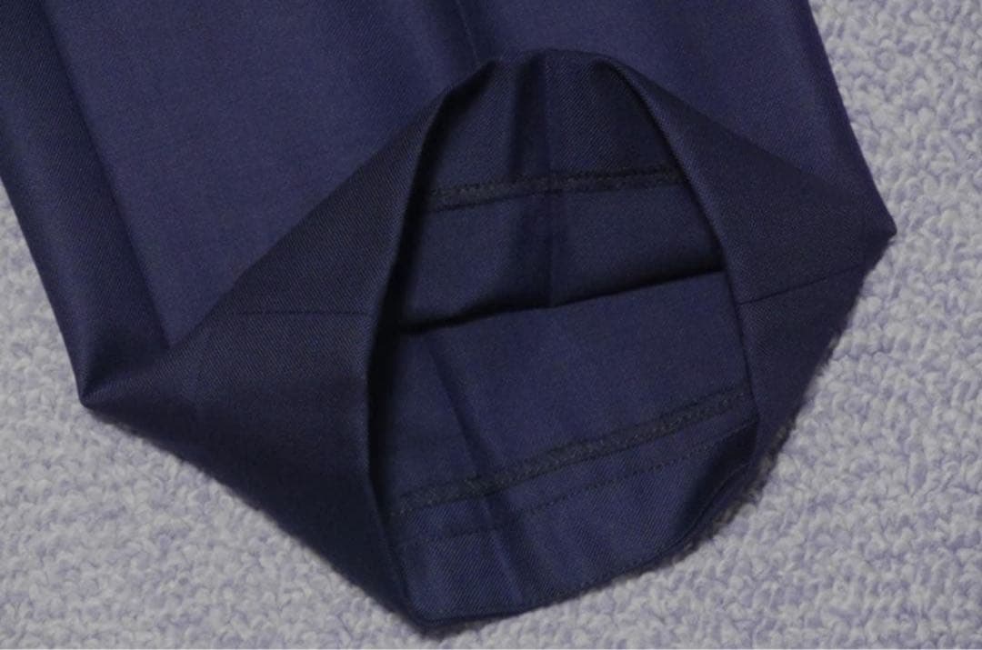 De Petrillo(デ・ペトリロ)ネイビーダブルスーツ 52