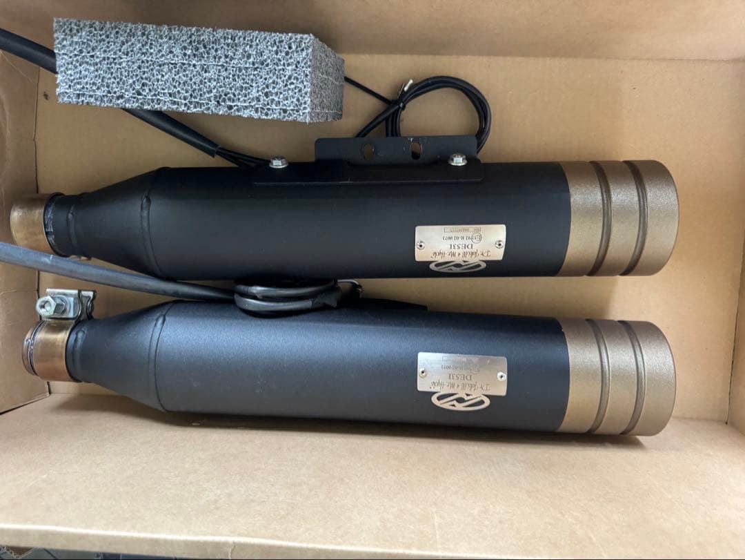 スリップオンマフラー デュアルエキゾースト ブラック