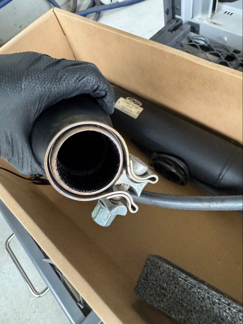 スリップオンマフラー デュアルエキゾースト ブラック