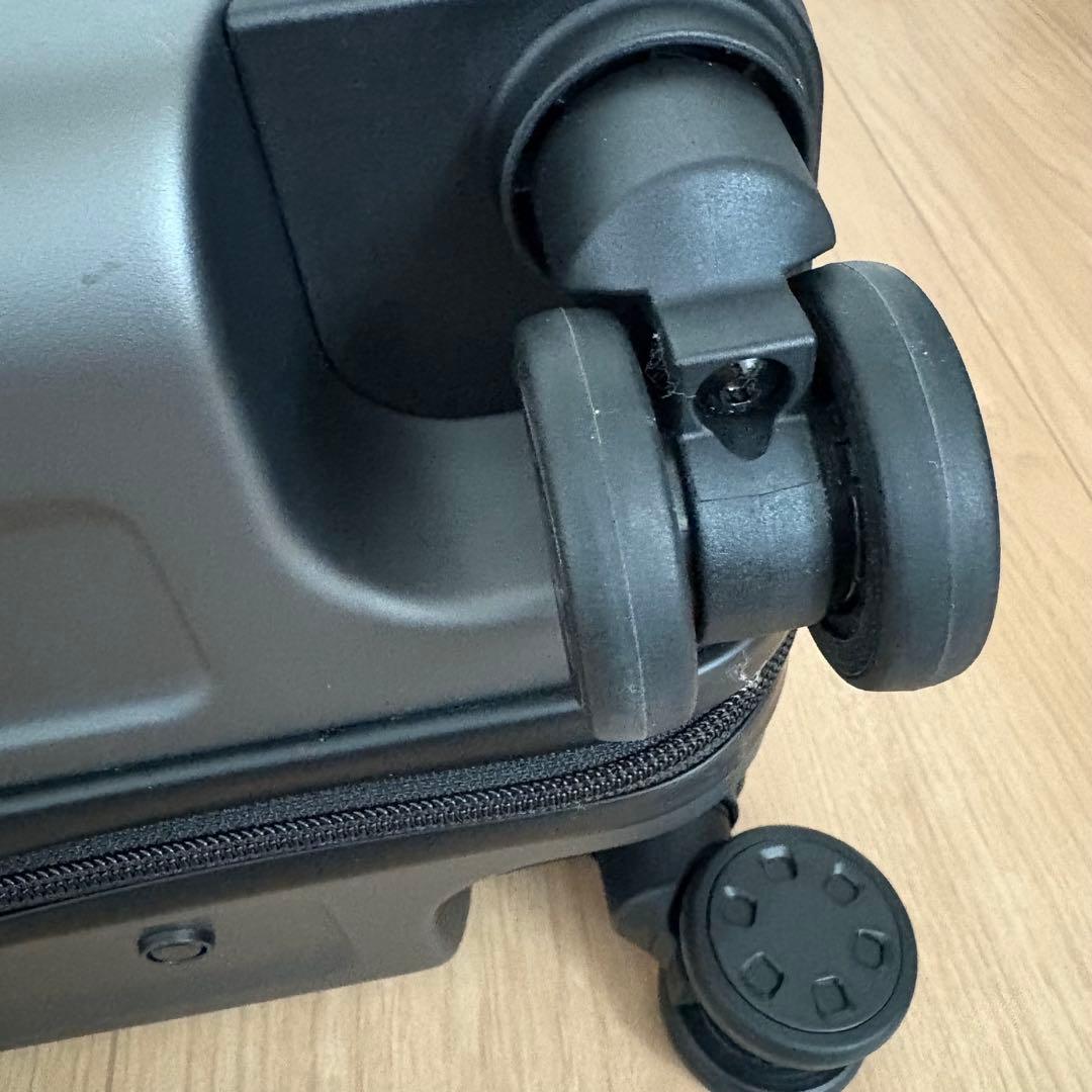 【一度使用】無印良品 キャリーケース　グレー　36L