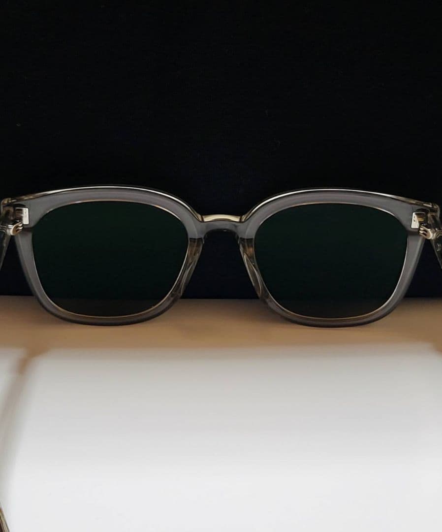 ◆GENTLE MONSTER◆サングラス　BY Col.BRC11　ケース付き