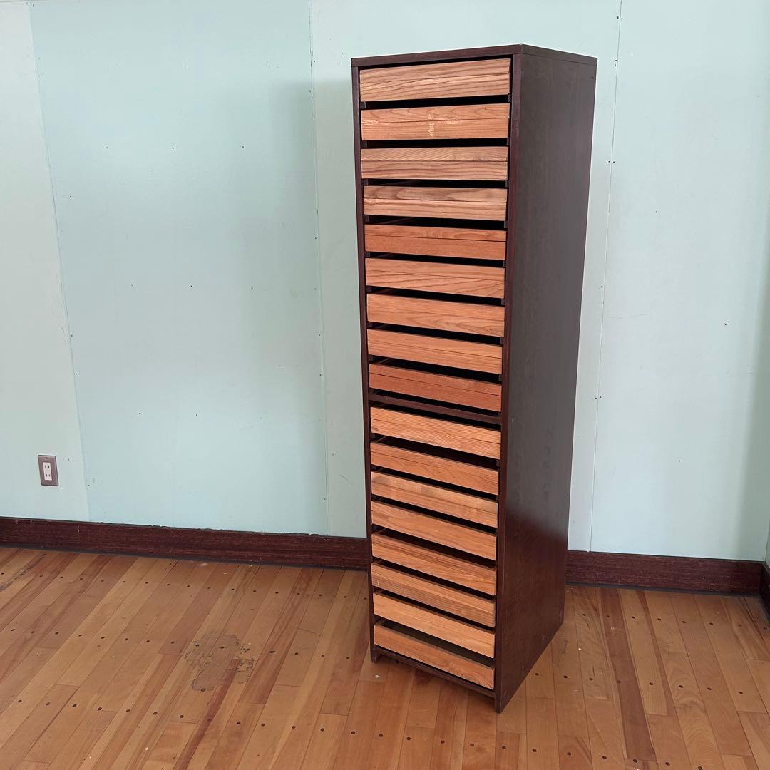 【希少・特大】 標本棚 標本箱 17杯