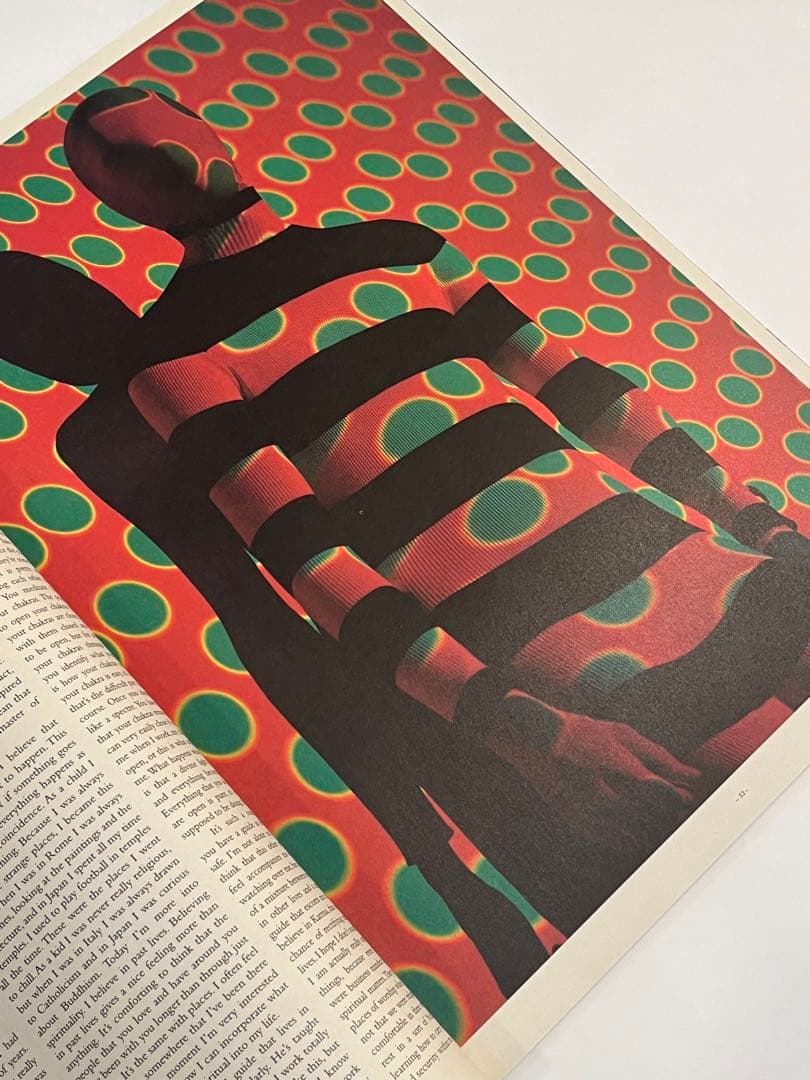 ACNE PAPER issue 6 ギーブルダン　purple dutch