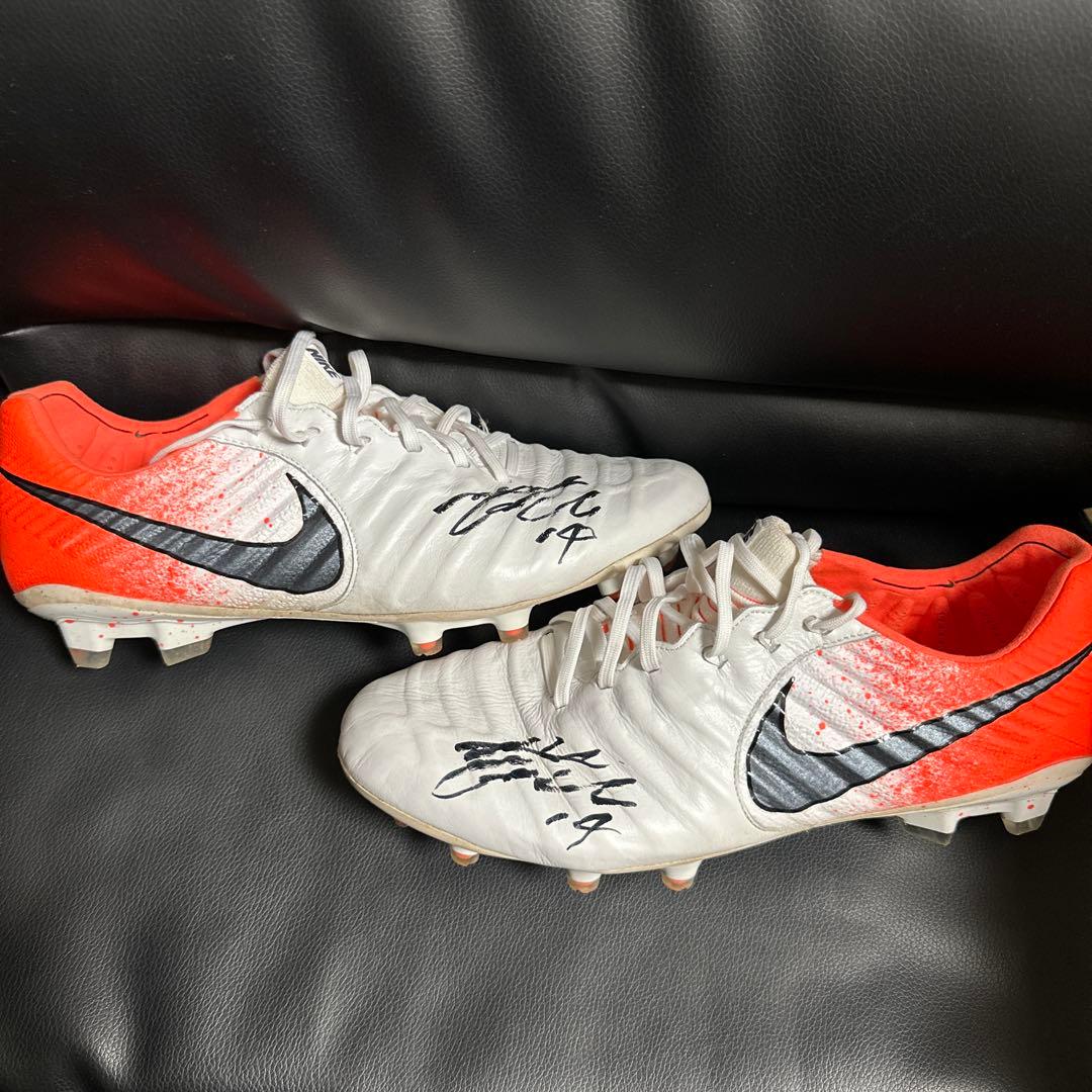 冨安健洋　直筆サイン　実使用スパイク　本物　アーセナル　日本代表　ティエンポ