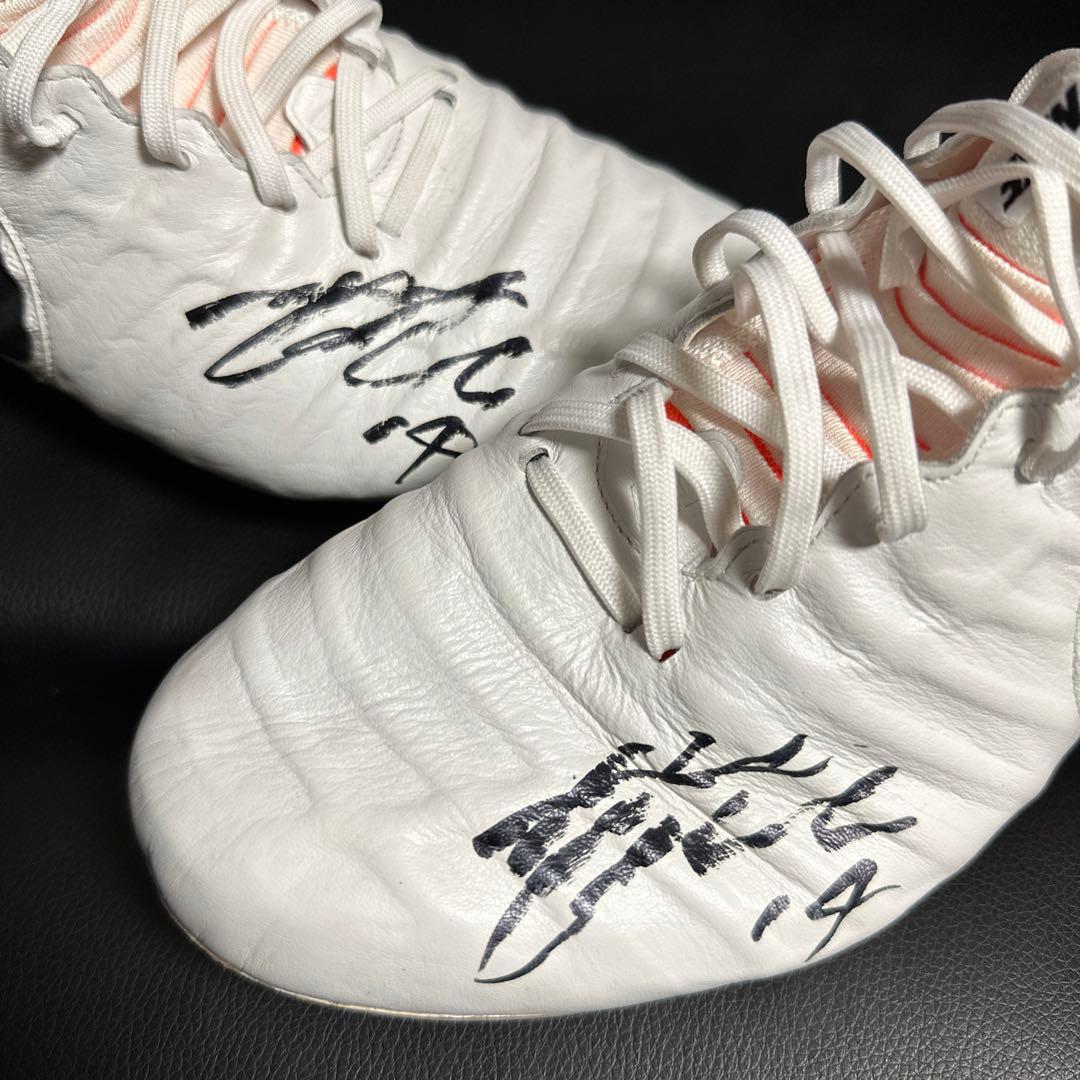 冨安健洋　直筆サイン　実使用スパイク　本物　アーセナル　日本代表　ティエンポ