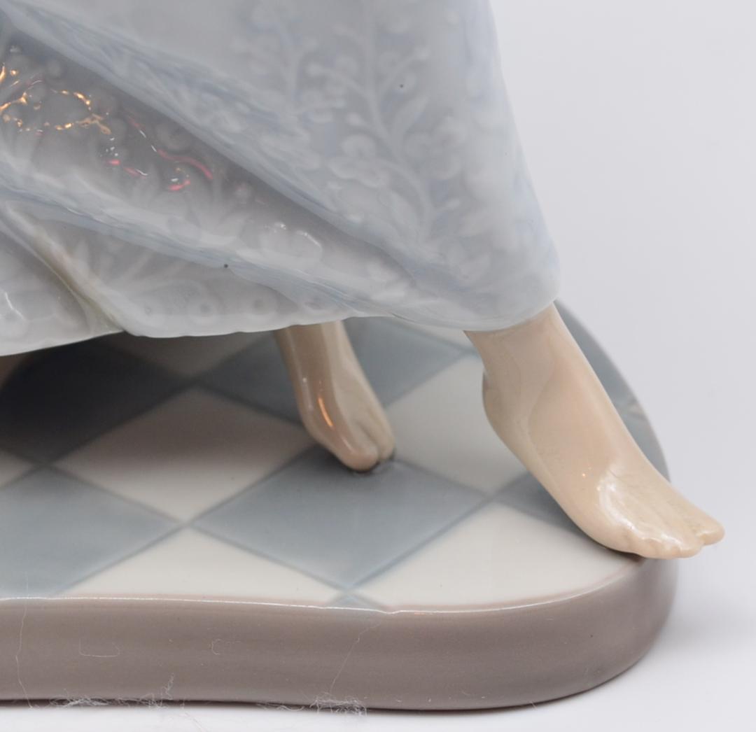 お休み前のおとぎ話　＃5457　★リヤドロ　スペイン　ポーセリン　ご成約済み