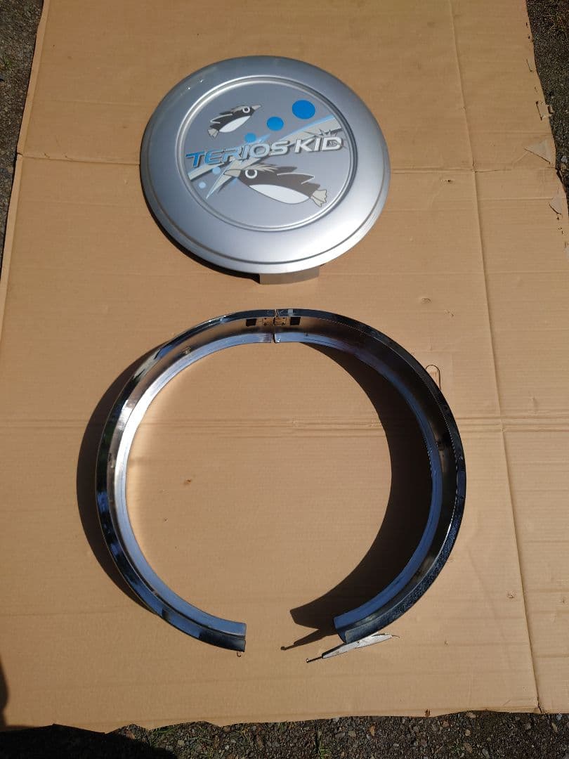 TERIOS KID タイヤカバー