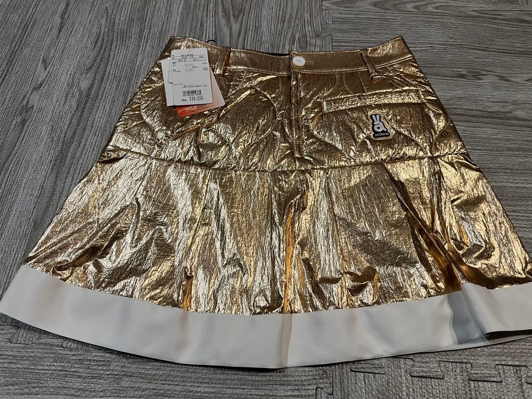【新品】アルチビオ スカート 38 ゴールド archivio