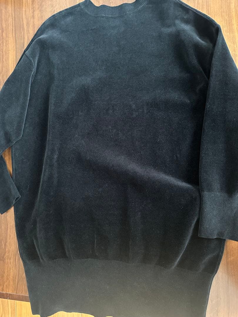 今季　新品　カレンソロジー ニットベロアチュニック　ブラック