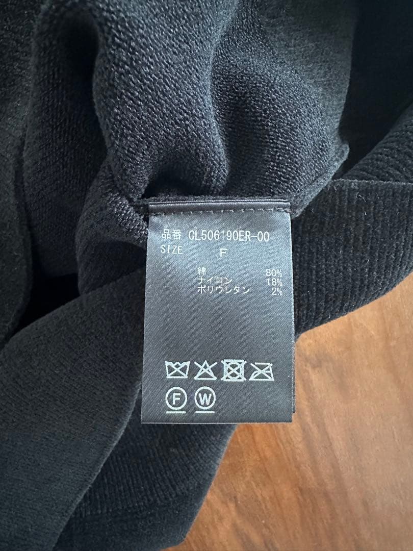 今季　新品　カレンソロジー ニットベロアチュニック　ブラック