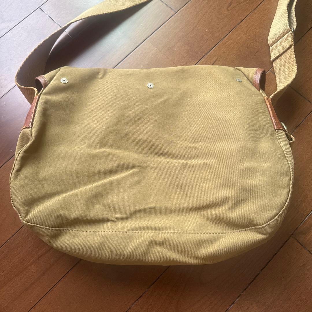 Brady フィッシングバック