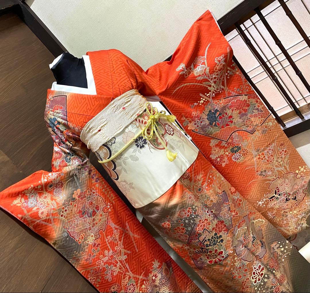 振袖フルセット6点サイズM〜Ｌ駒刺繍　地紙御所車文　暈し染め　金銀彩　正絹