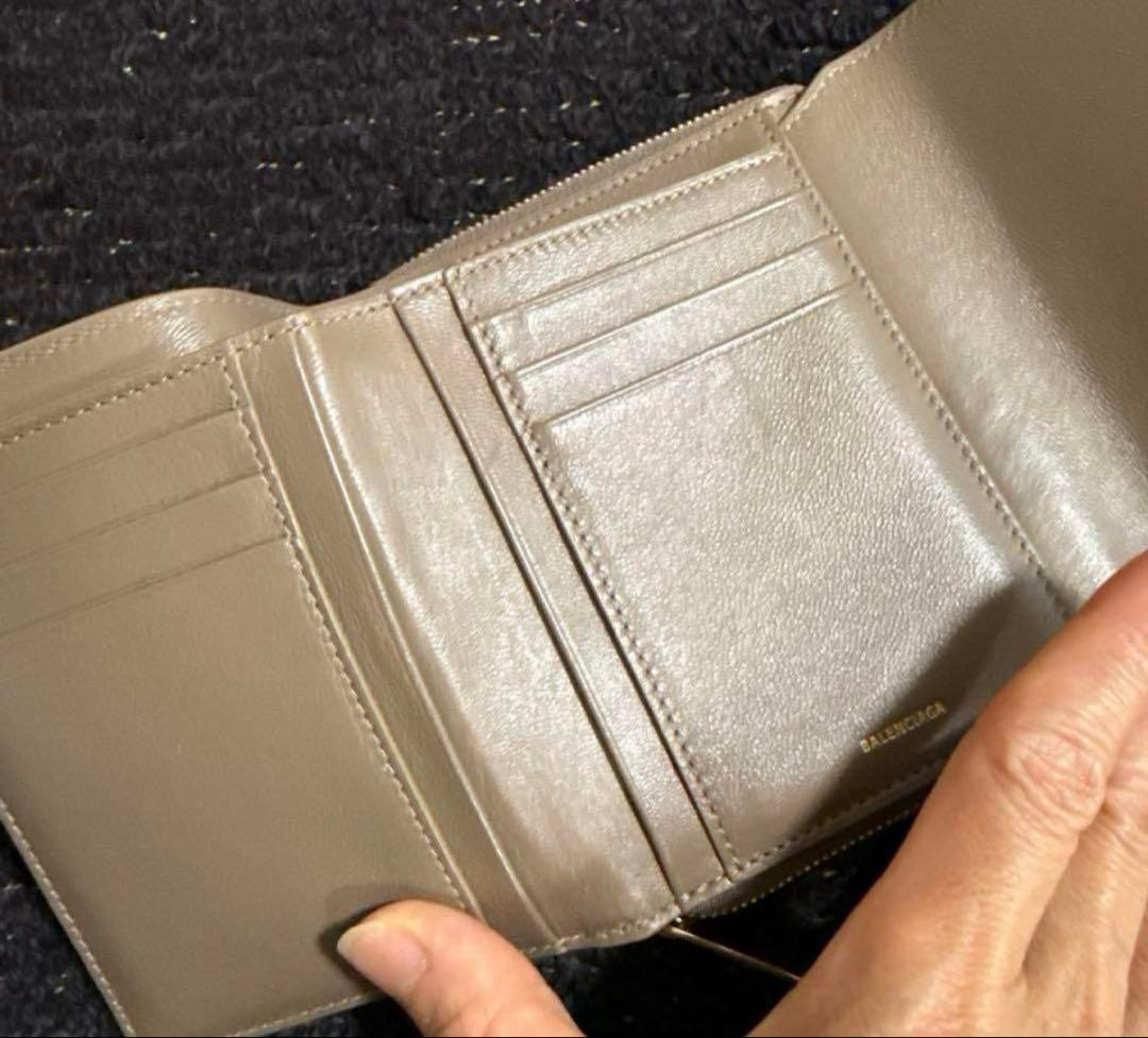 美品　バレンシアガ　ブラウン 三つ折り財布 未使用