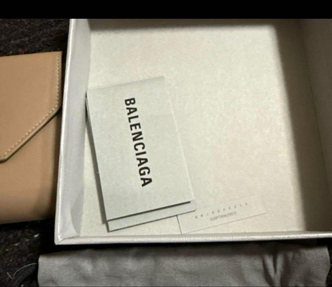 美品　バレンシアガ　ブラウン 三つ折り財布 未使用