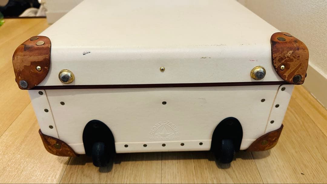 グローブトロッター　機内持ち込みサイズ