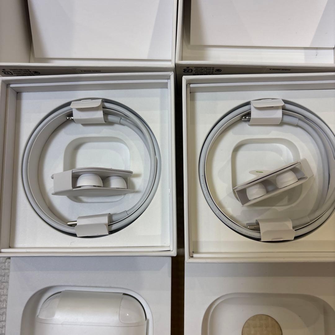 AirPods Pro2 第2世代　ワイヤレス　箱もう一つおまけ