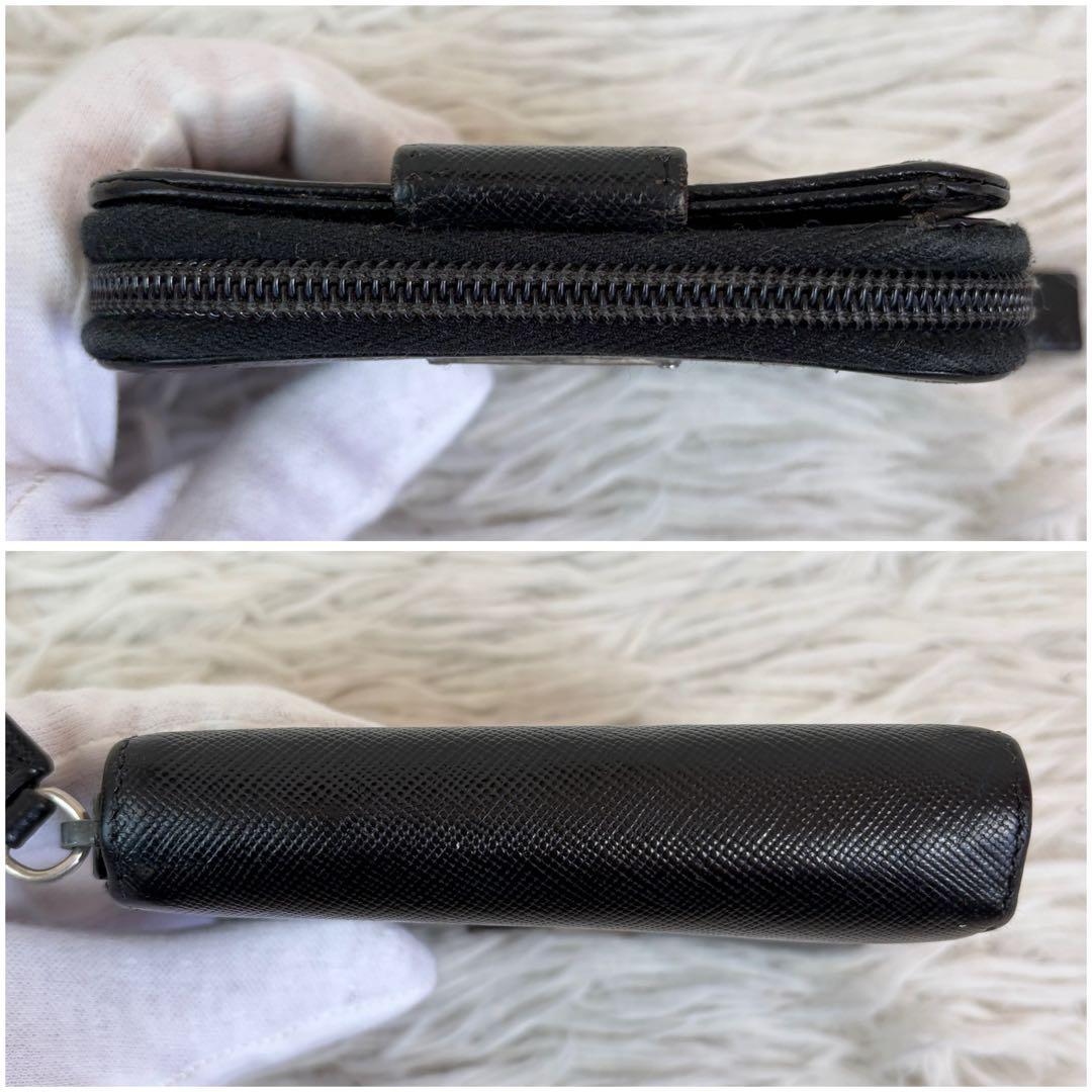 美品✨プラダ 三角ロゴ 二つ折り財布 サフィアーノレザー 黒 ラウンドファスナー