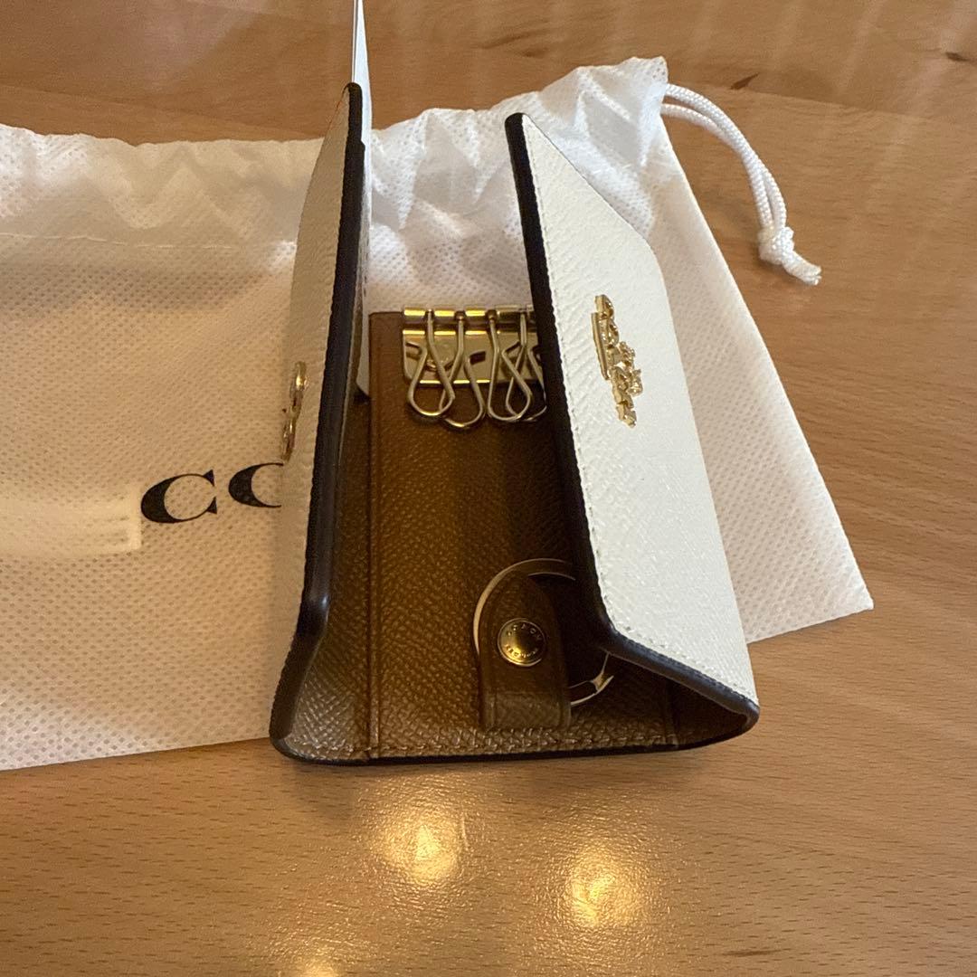 新品未使用品・5連キーケース