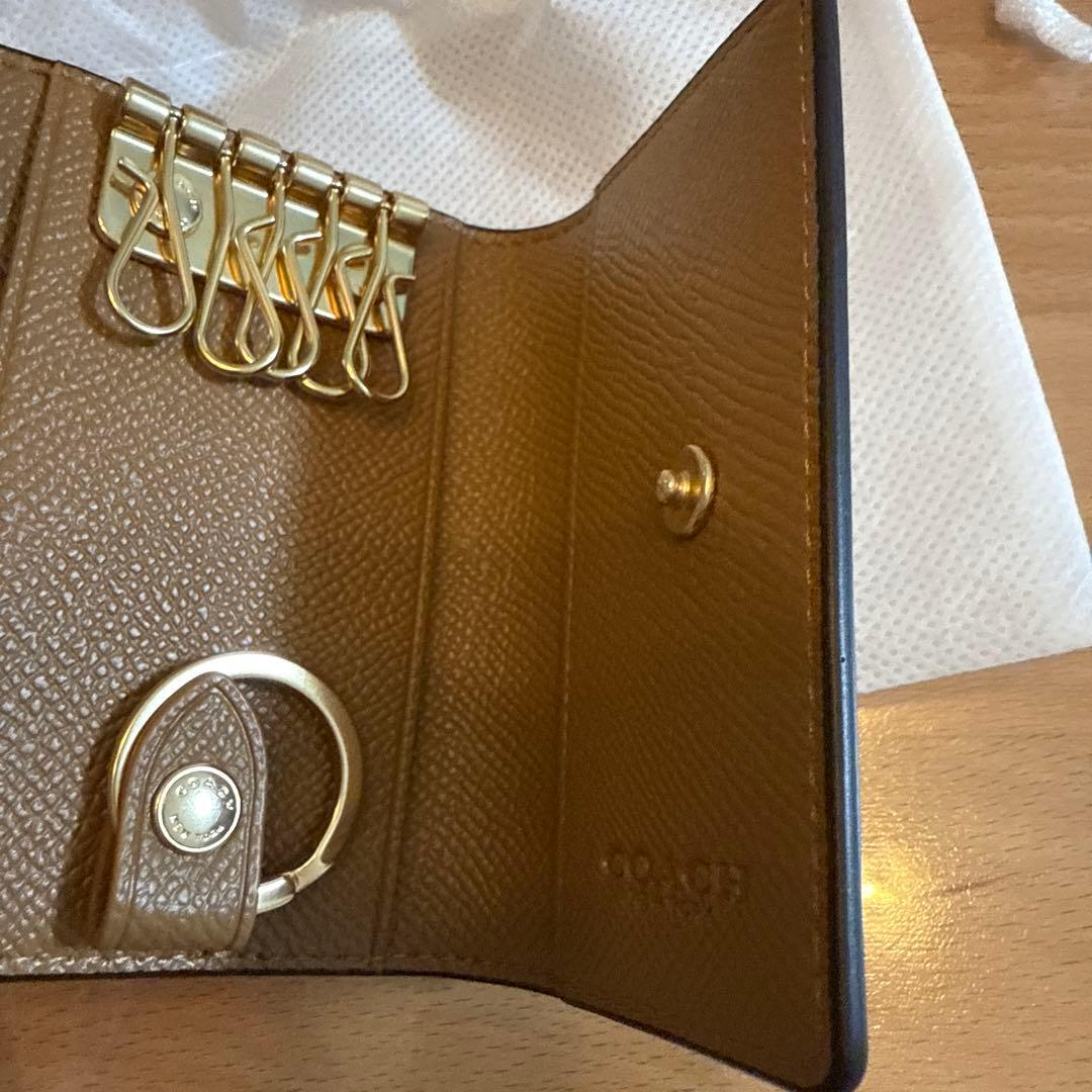 新品未使用品・5連キーケース