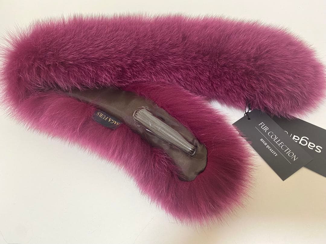 ［新品］sagaマフラー２本ファーボール３個 (ゆきだる様)