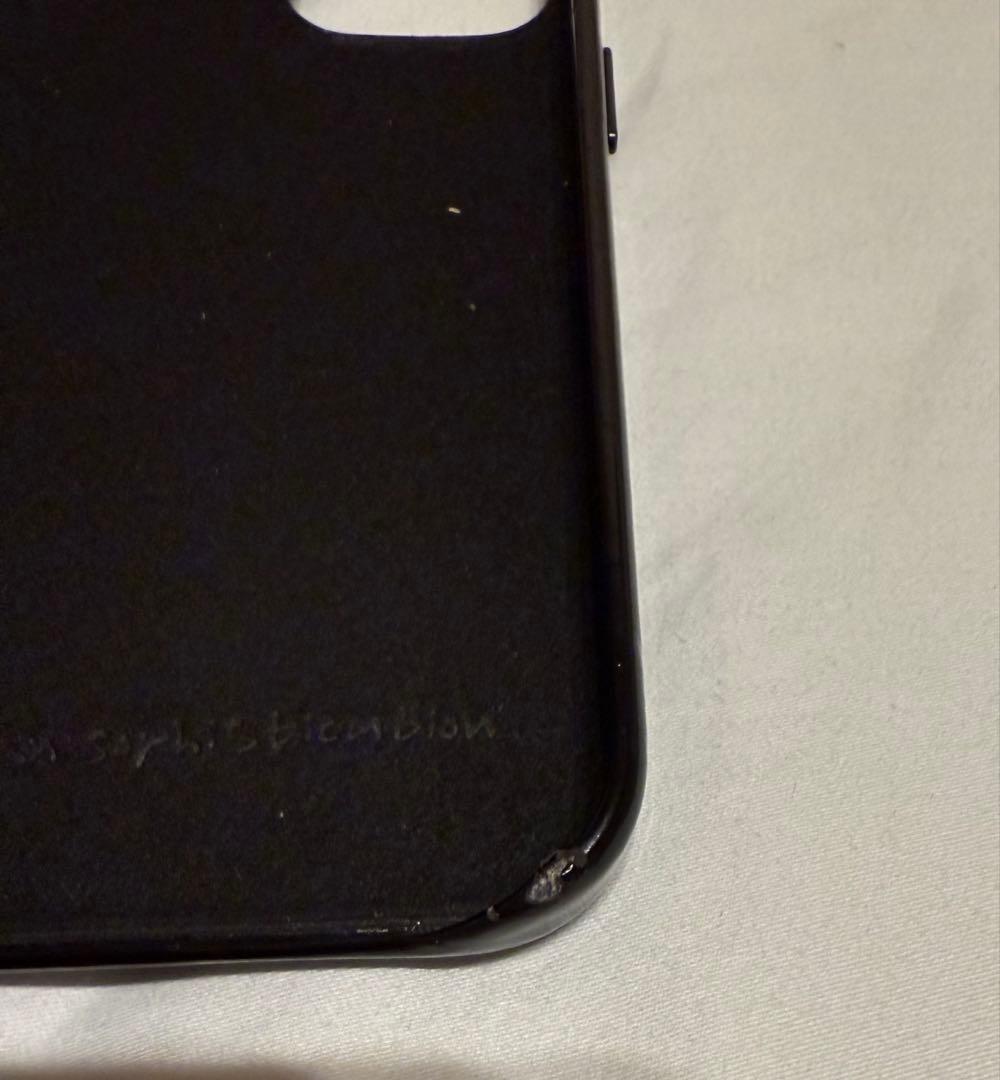 urban Polka Dots スマホケース iPhone13