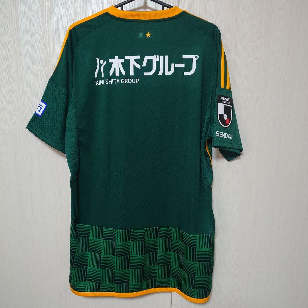 【美品】ベガルタ仙台 クラブ設立30周年記念ユニ 2XL