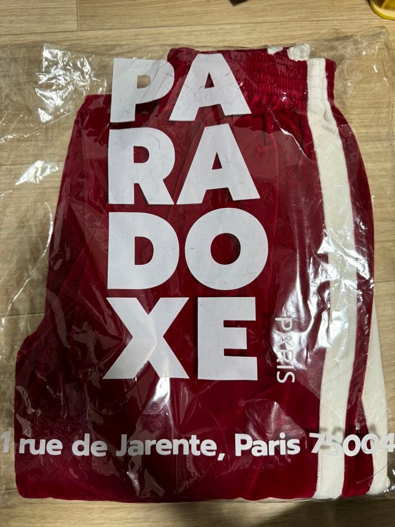 PARADOXE Paris G-DORAGON着用