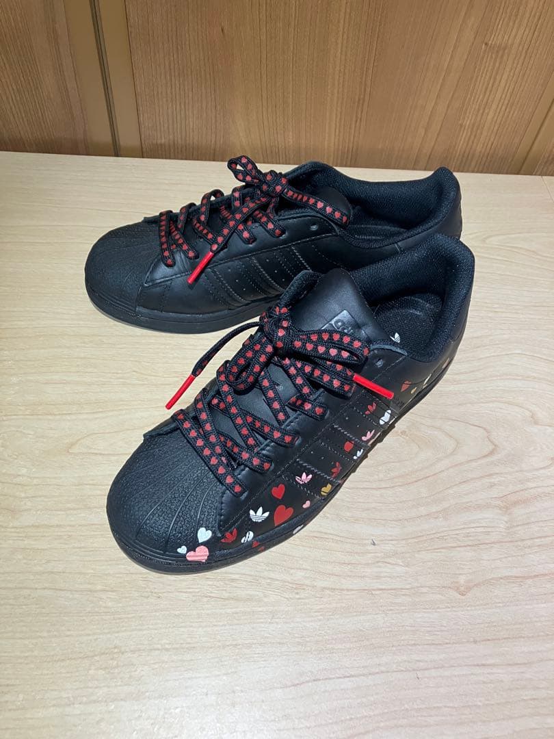 る乃葉 スタンスミス バレンタインハート柄 スニーカー ２４cm