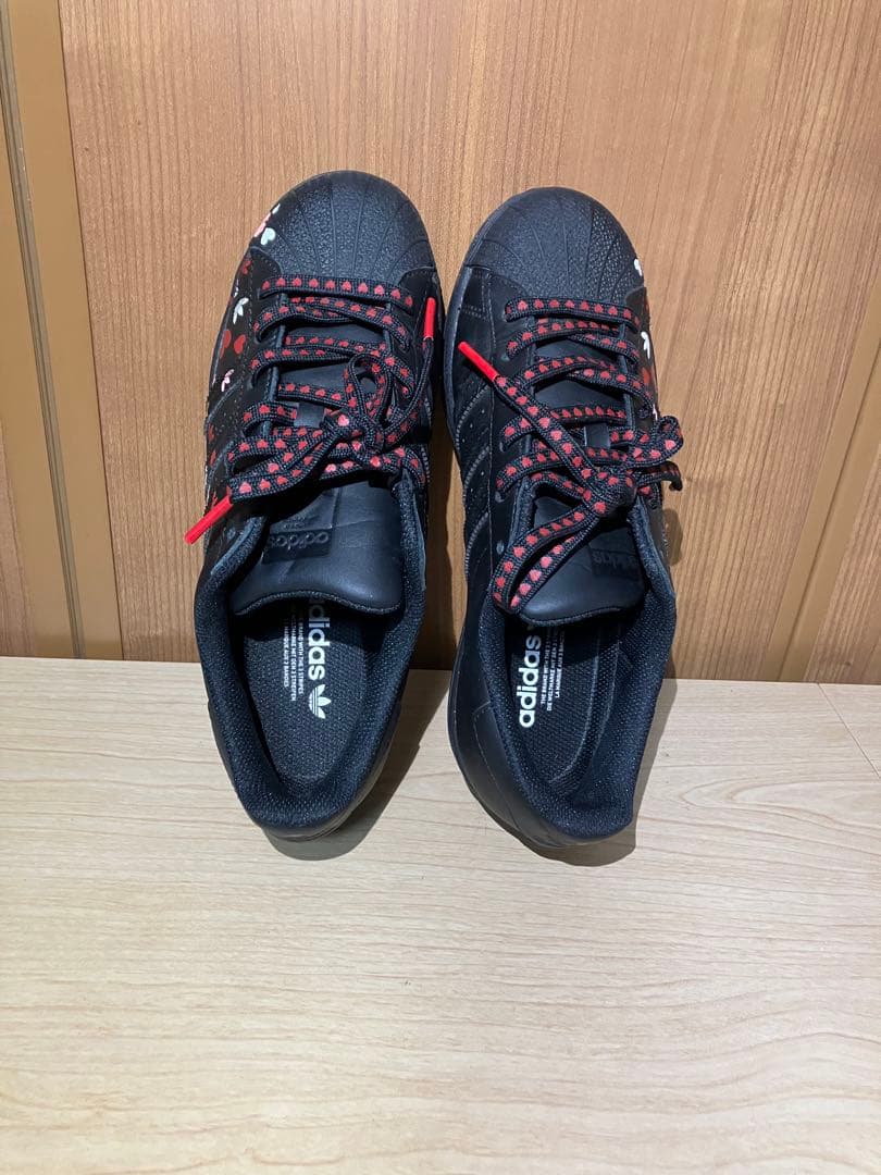 る乃葉 スタンスミス バレンタインハート柄 スニーカー ２４cm