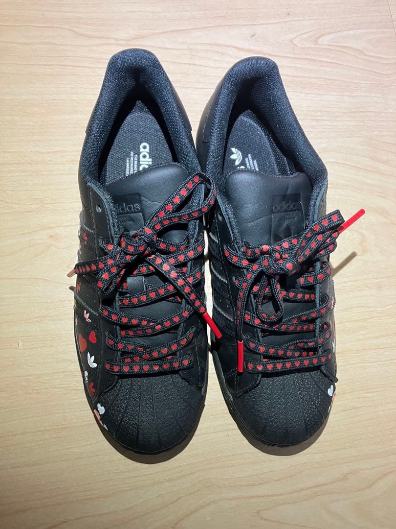 る乃葉 スタンスミス バレンタインハート柄 スニーカー ２４cm