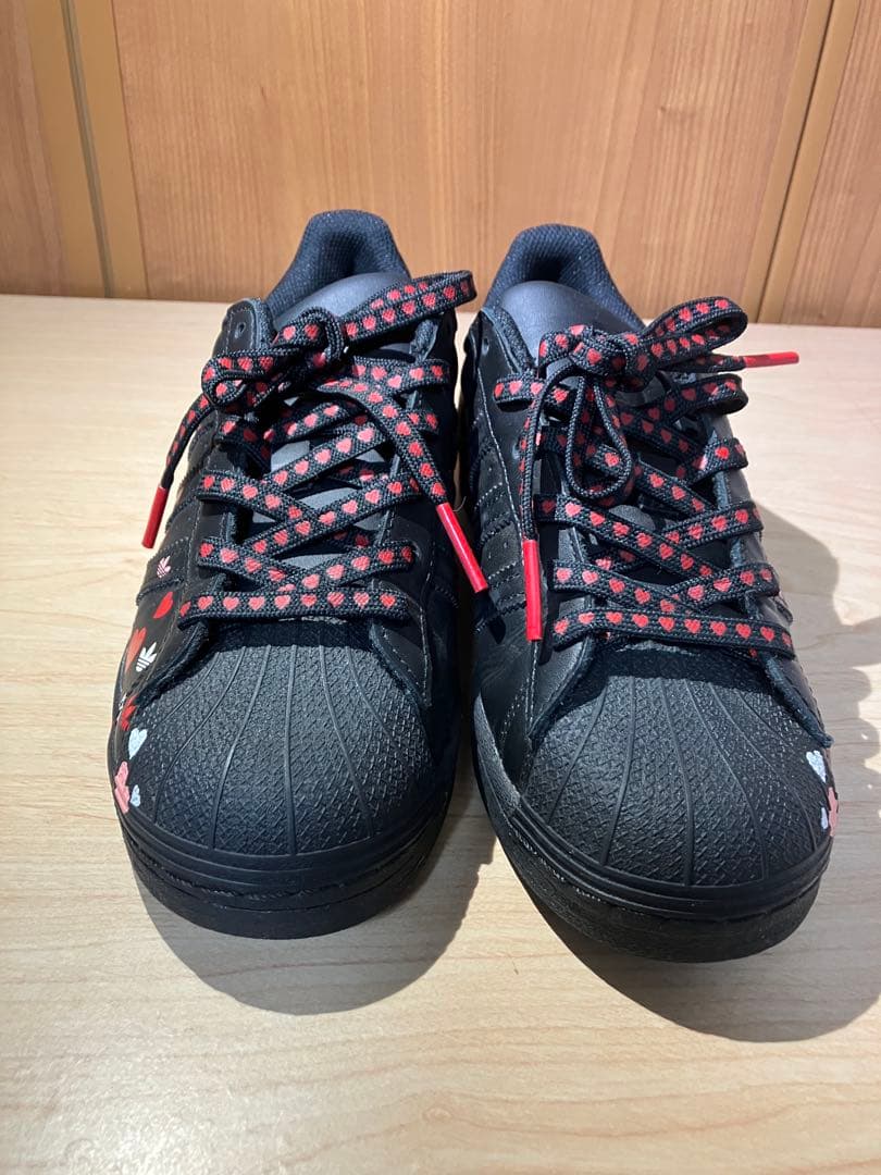 る乃葉 スタンスミス バレンタインハート柄 スニーカー ２４cm